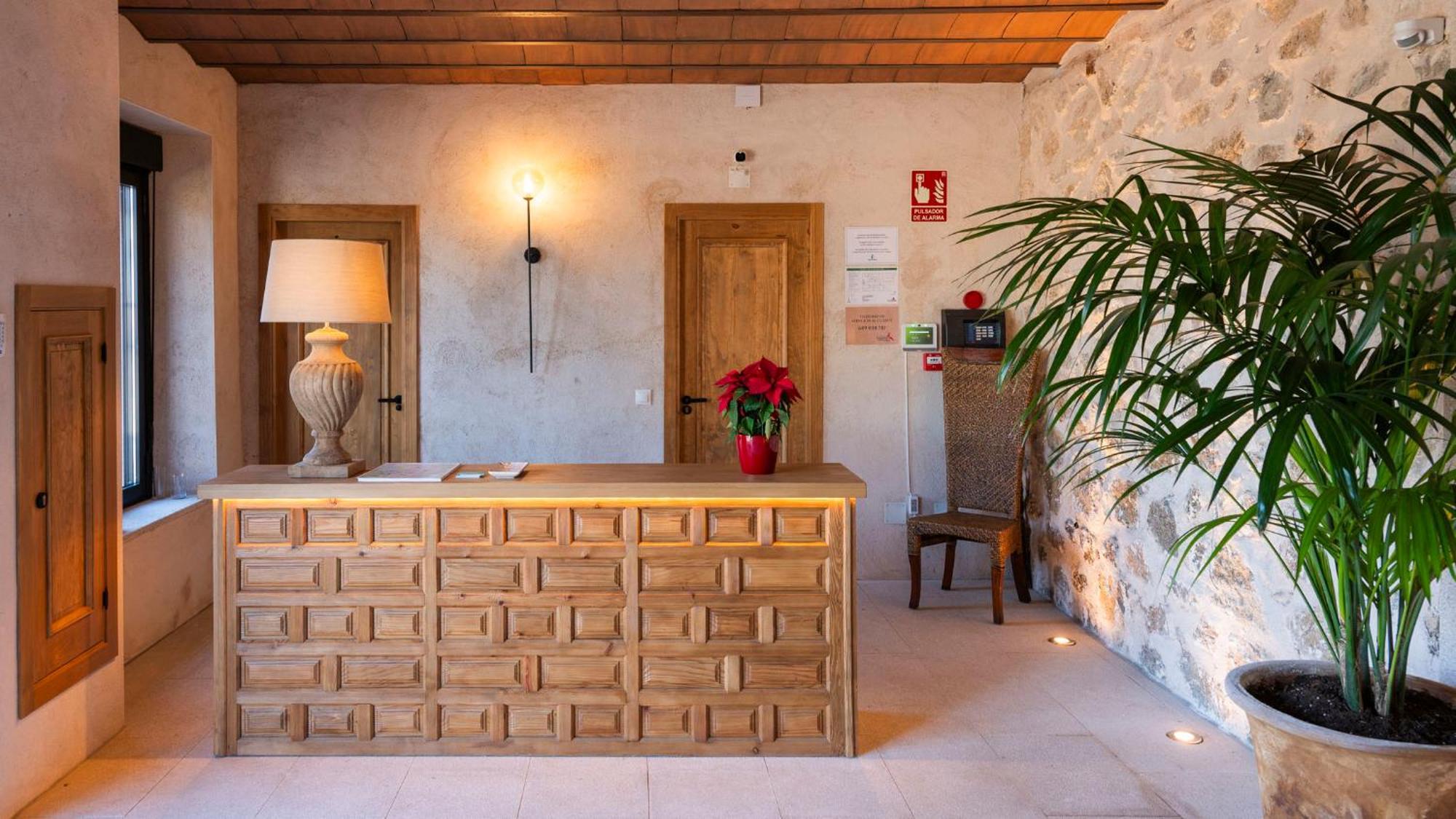Florinda De La Cava - 1 Apartment *